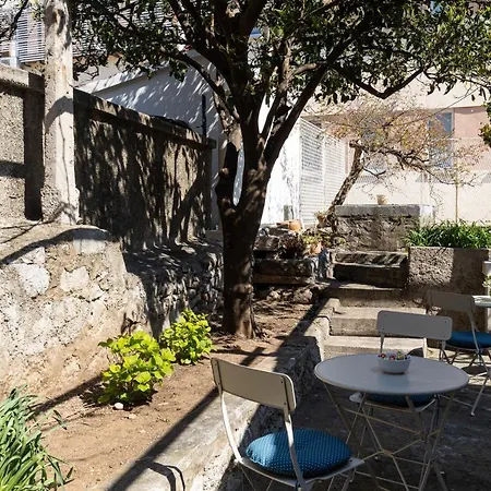 Orange Volantina Lejlighed Dubrovnik