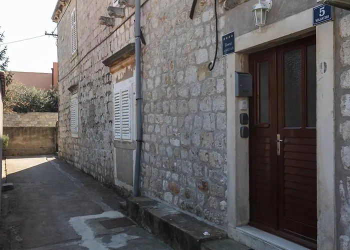 Lejlighed Orange Volantina